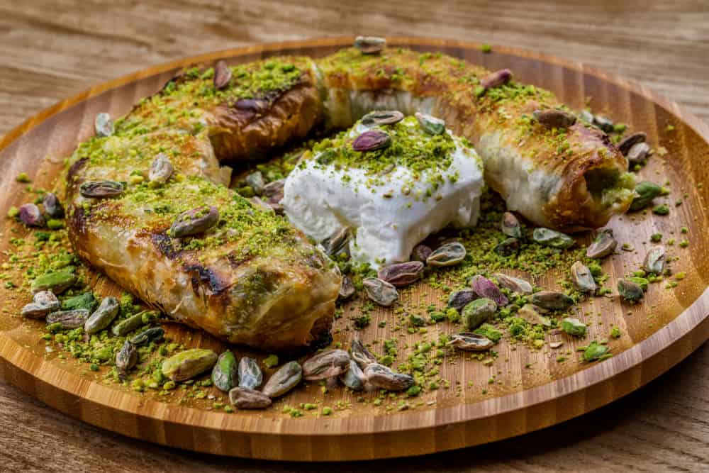 Künefe Yapımı - Ustaların El Emeği ve Normal Ateş